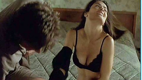 Pic: Salma Hayek in Chain of Fools (2000)
