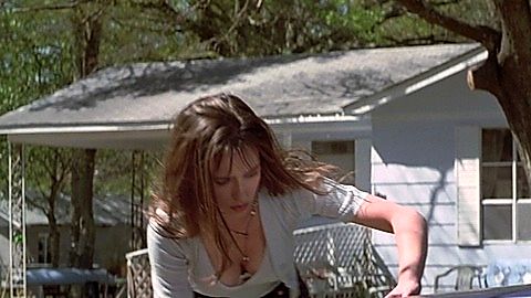 Pic: Jennifer Love-Hewitt in I Know What You Did Last Summer (1997)