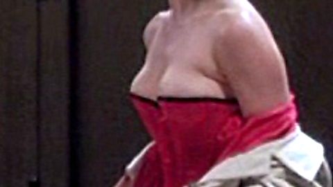 Pic: Jennifer Love-Hewitt in The Truth About Love (2004)