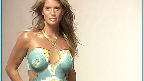Pic: Rachel Hunter in Sports Illustrated: Swimsuit 2003 (2003)