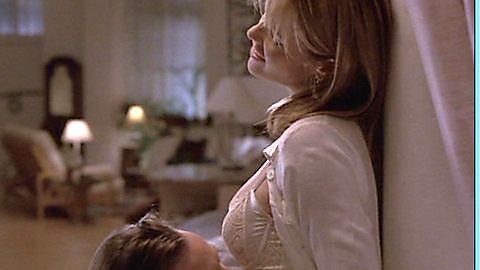 Pic: Elle Macpherson in If Lucy Fell (1996)