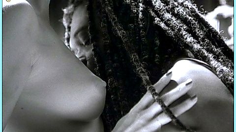 Pic: Ann Magnuson in The Caveman's Valentine (2000)