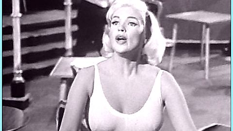 Pic: Jayne Mansfield in Too Hot to Handle (1960)
