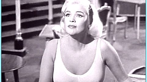 Pic: Jayne Mansfield in Too Hot to Handle (1960)
