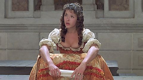Pic: Sophie Marceau in Marquise (1997)