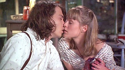 Pic: Mary Stuart Masterson in Benny & Joon (1993)