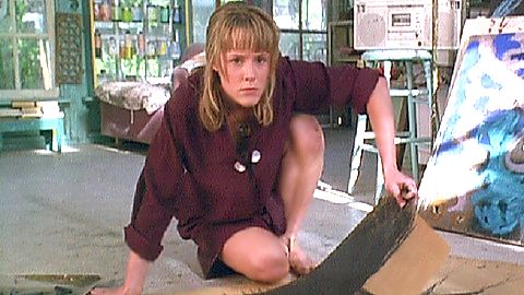 Pic: Mary Stuart Masterson in Benny & Joon (1993)