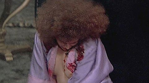 Pic: Mary Elizabeth Mastrantonio in Scarface (1983)