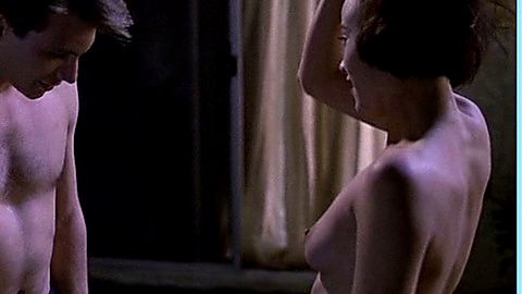 Pic: Samantha Mathis in Pump Up the Volume (1990)