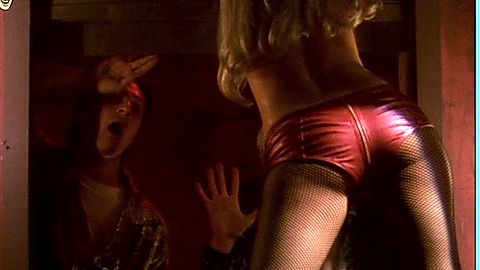Pic: Samantha Mathis in Sweet Jane (1998)
