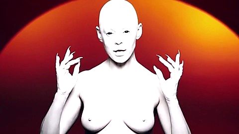 Pic: Rose McGowan in RM486 (2015)