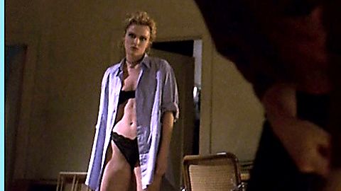 Pic: Dina Meyer in Stranger Than Fiction (1999)