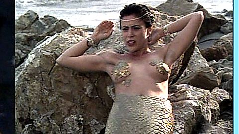 Pic: Alyssa Milano in Charmed (1998)