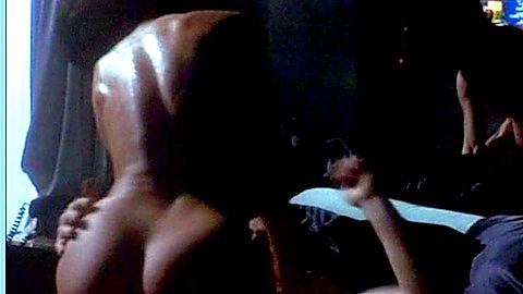 Pic: Kristin Minter in Savage (1997)
