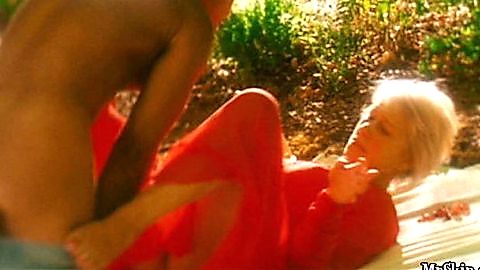 Pic: Helen Mirren in Shadowboxer (2005)