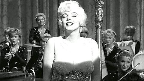 Pic: Marilyn Monroe in Some Like It Hot (1959)
