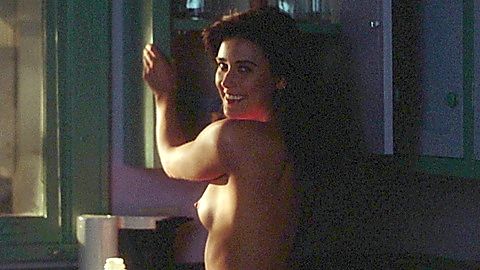 Pic: Demi Moore in About Last Night... (1986)