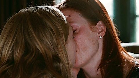 Pic: Julianne Moore in Chloe (2010)