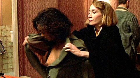 Pic: Thandiwe Newton in Flirting (1992)