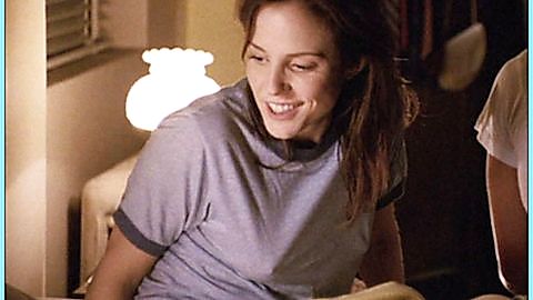Pic: Mary-Louise Parker in Angels in America (2003)