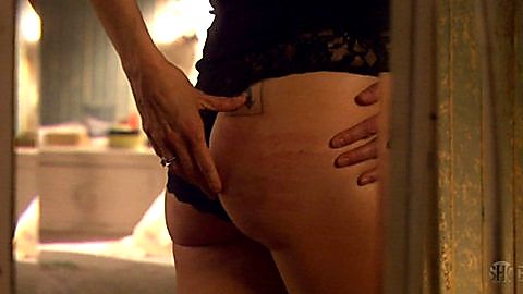 Pic: Mary-Louise Parker in Weeds (2005)
