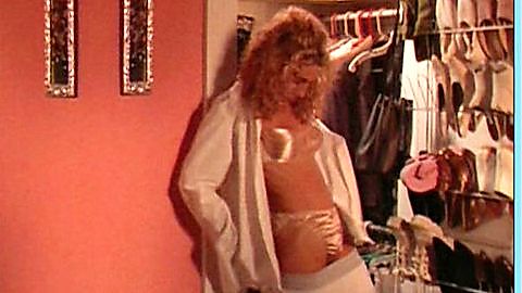 Pic: Sarah Jessica Parker in Miami Rhapsody (1995)