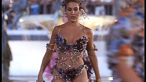 Pic: Sarah Jessica Parker in Honeymoon in Vegas (1992)