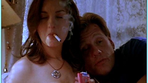 Pic: Elizabeth Peña in Highway Hitcher (1998)