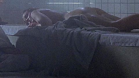 Pic: Elizabeth Perkins in Moonlight and Valentino (1995)