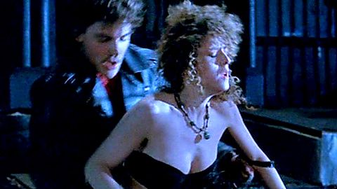 Pic: Bernadette Peters in Slaves of New York (1989)