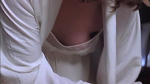 Pic: Michelle Pfeiffer in What Lies Beneath (2000)