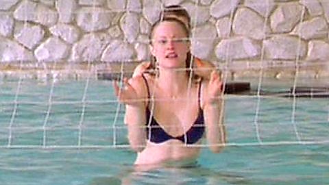 Pic: Teri Polo in Meet the Parents (2000)