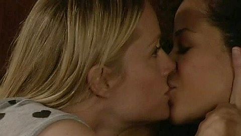 Pic: Teri Polo in The Fosters (2013)