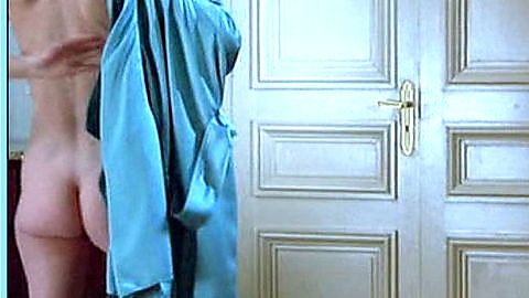 Pic: Charlotte Rampling in Max mon amour (1986)
