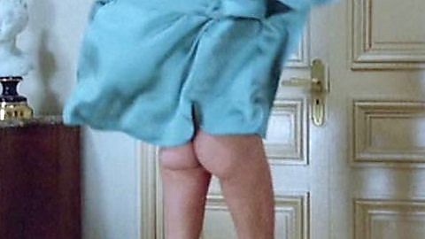 Pic: Charlotte Rampling in Max mon amour (1986)