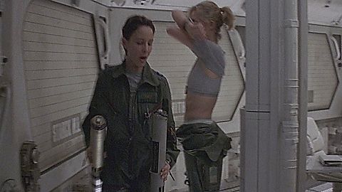 Pic: Joely Richardson in Event Horizon (1997)