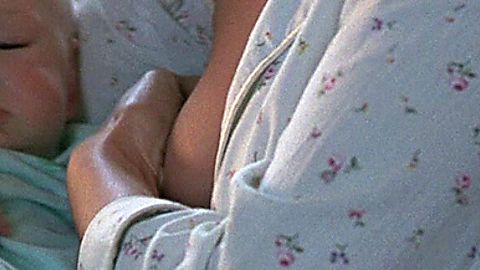 Pic: Annabella Sciorra in The Hand that Rocks the Cradle (1992)