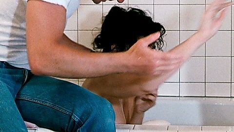 Pic: Annabella Sciorra in Internal Affairs (1990)