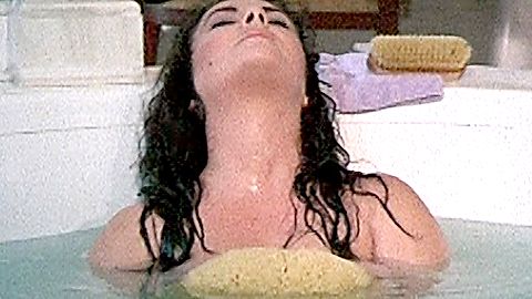 Pic: Elizabeth Taylor in Secret Ceremony (1968)