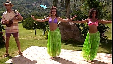 Pic: Tiffani-Amber Thiessen in Saved by the Bell: Hawaiian Style (1992)