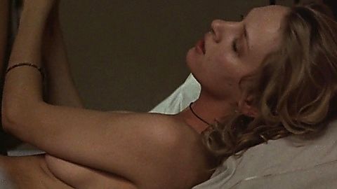 Pic: Uma Thurman in Mad Dog and Glory (1993)