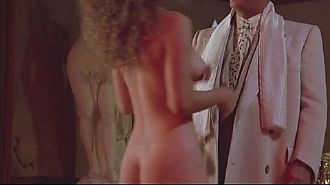 Pic: Nancy Travis in Married to the Mob (1988)