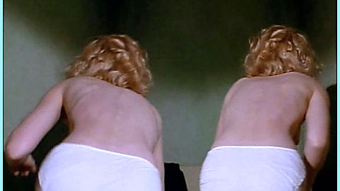 Pic: Sarah Trigger in Deadfall (1993)