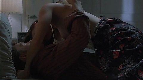 Pic: Robin Tunney in Open Window (2006)