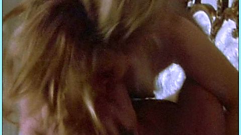 Pic: Kathleen Turner in Prizzi's Honor (1985)