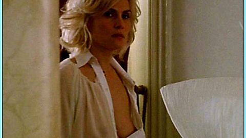 Pic: Emmanuelle Seigner in Backstage (2005)