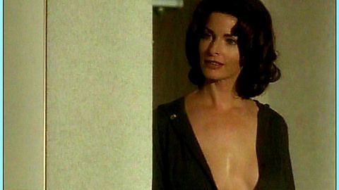 Pic: Joan Severance in Cause of Death (2000)