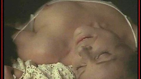 Pic: Helen Shaver in Poltergeist: The Legacy (1996)