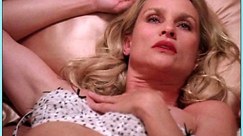 Pic: Nicollette Sheridan in Desperate Housewives (2004)