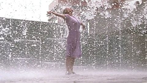 Pic: Elisabeth Shue in Molly (1999)